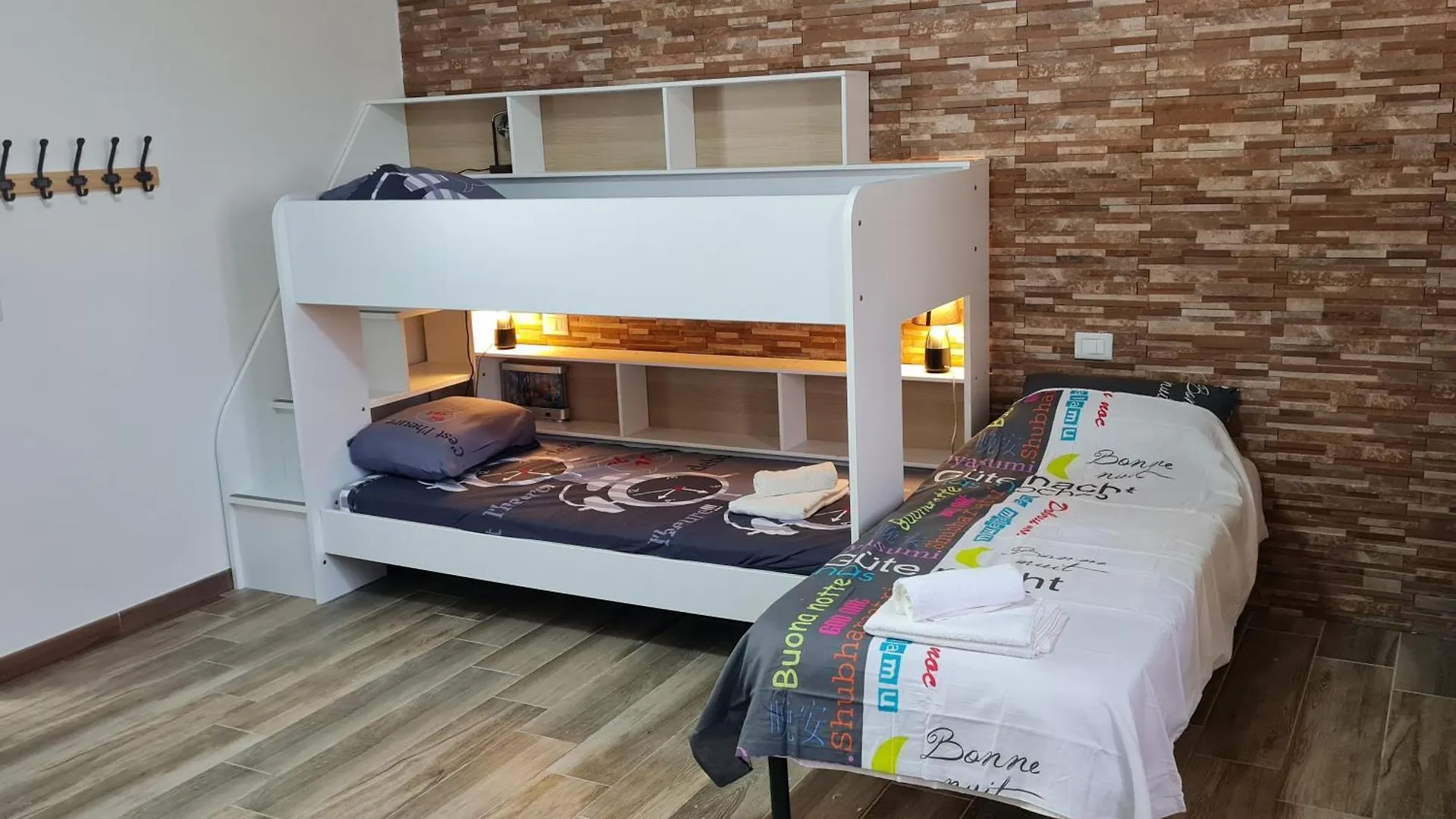 Appartamento Del Li-Lioni Di Teranga Platamona 0*,  Italy